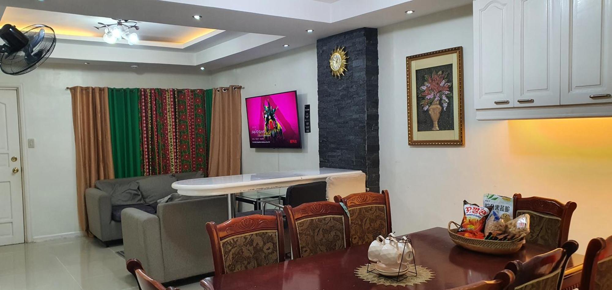 Golden Queen Suites Baguio City Exterior photo