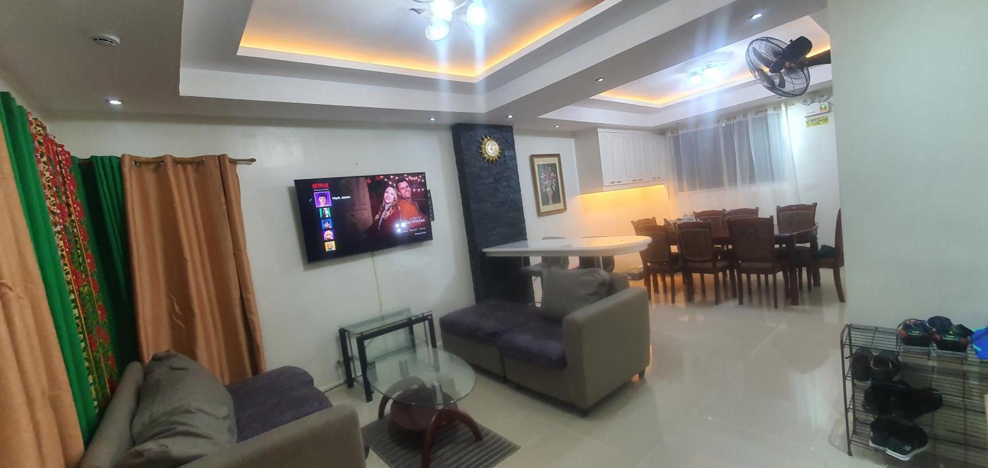 Golden Queen Suites Baguio City Exterior photo