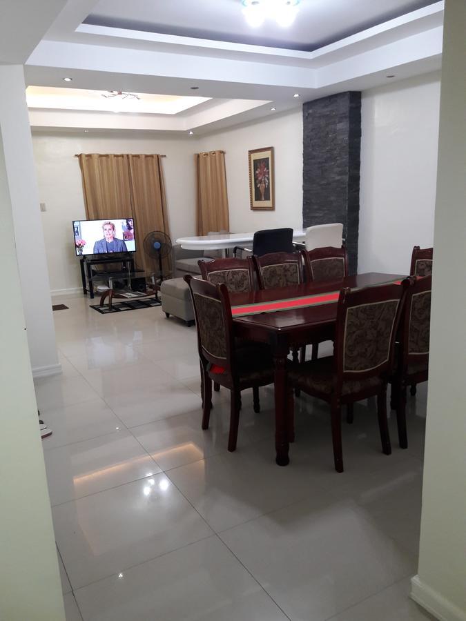 Golden Queen Suites Baguio City Exterior photo