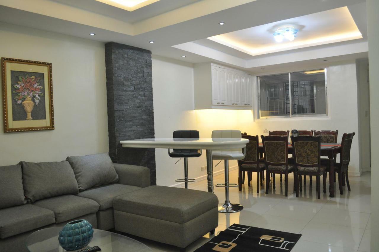 Golden Queen Suites Baguio City Exterior photo